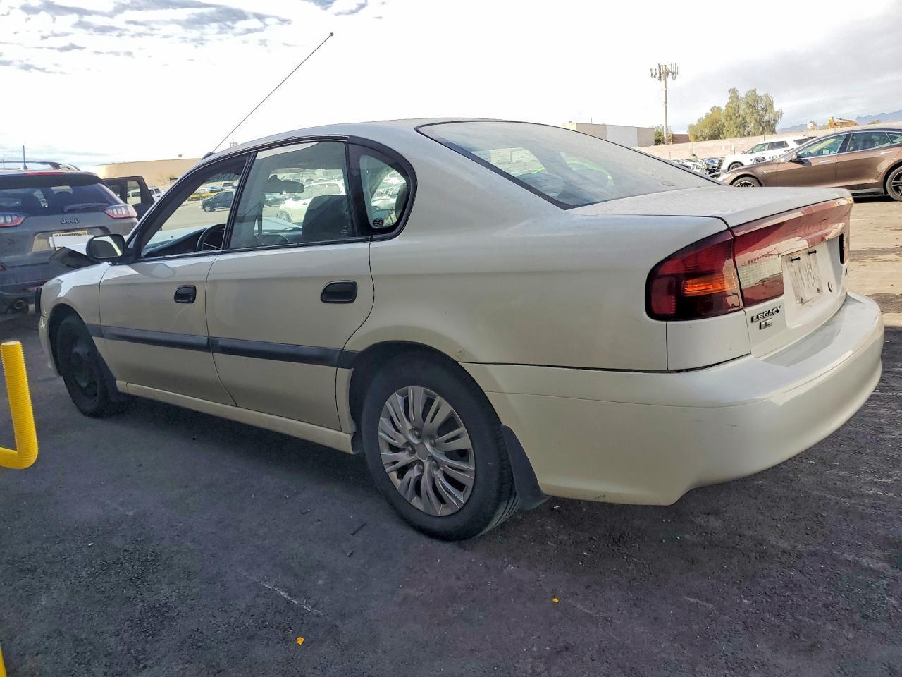 2001 Subaru Legacy L - Image 2