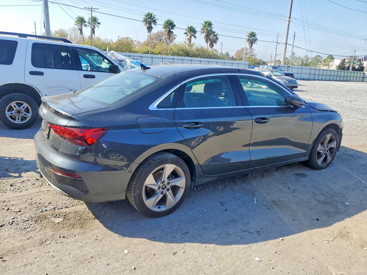 2024 Audi A3 Premium - Фото 3