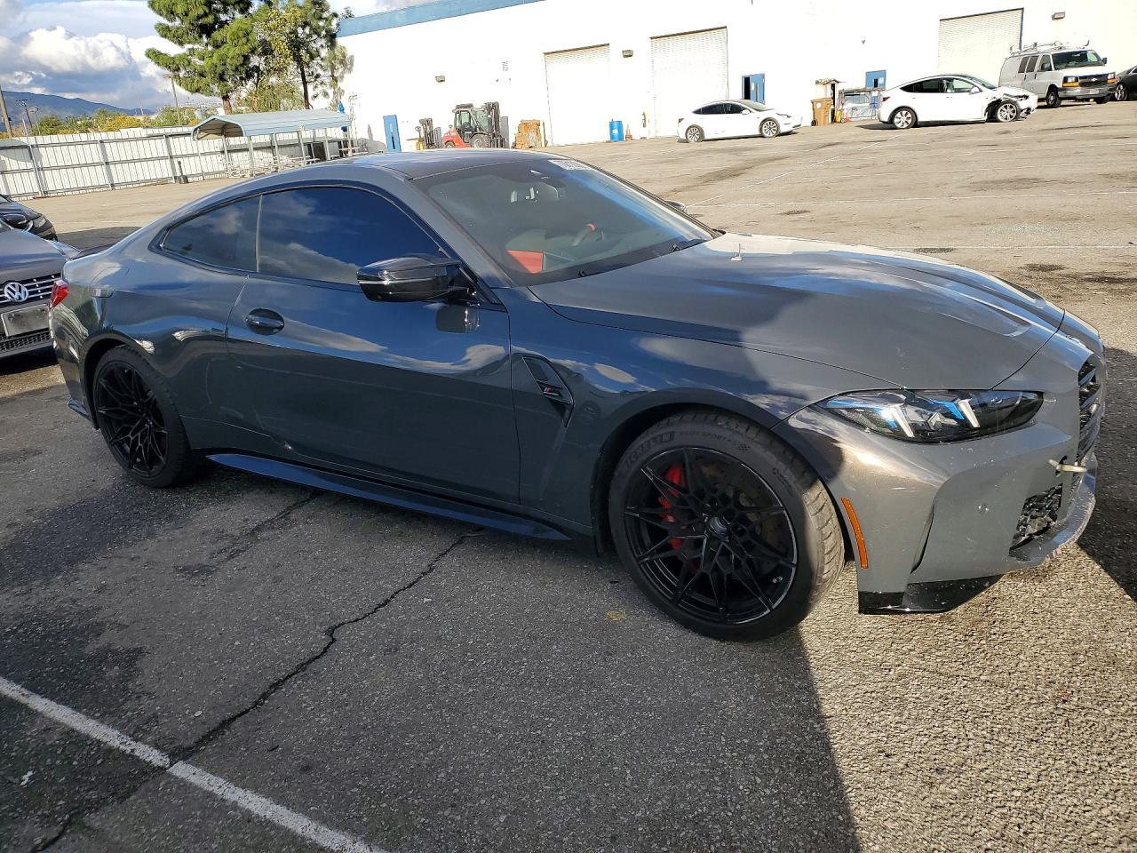 2026 BMW M4 Competition - Фото 4