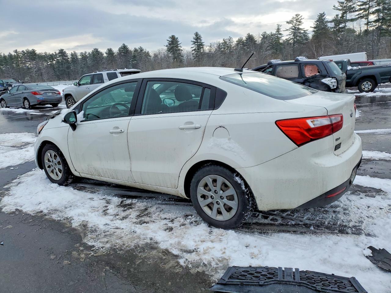 2013 Kia Rio Ex - Image 2