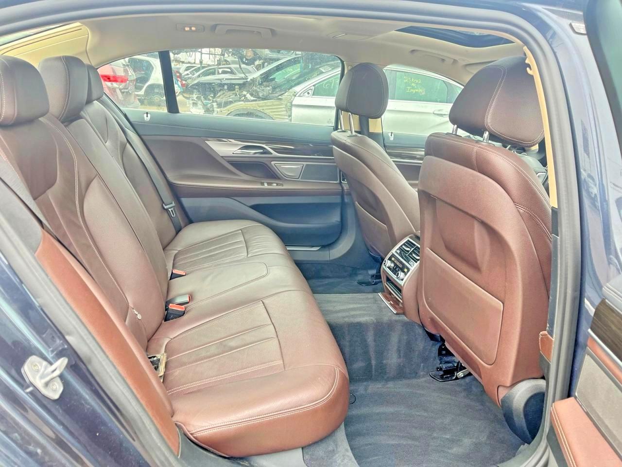 2018 BMW 740 Xi - Фото 6