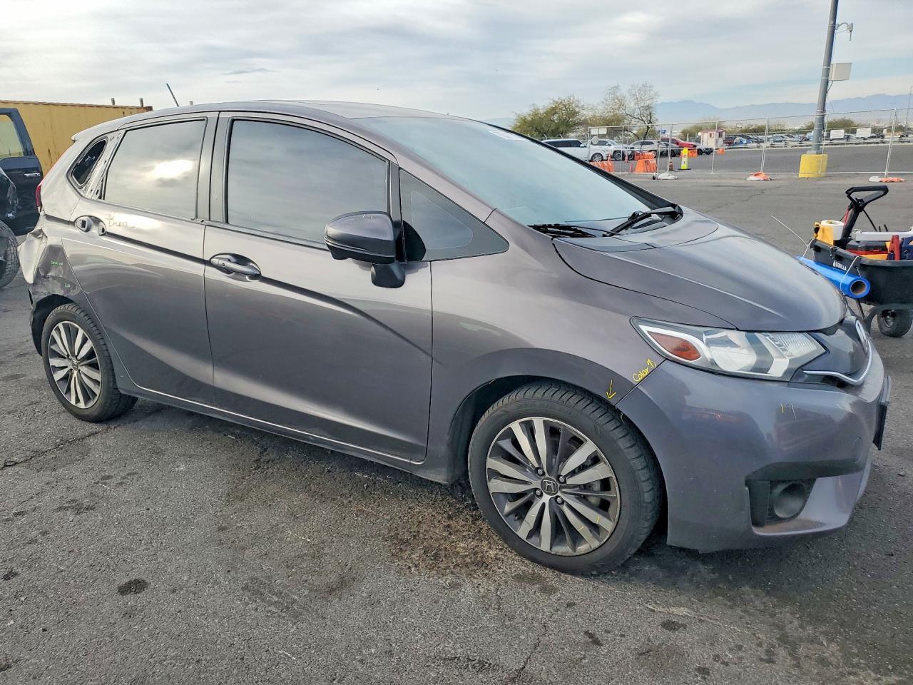 2017 Honda Fit Ex - Image 4