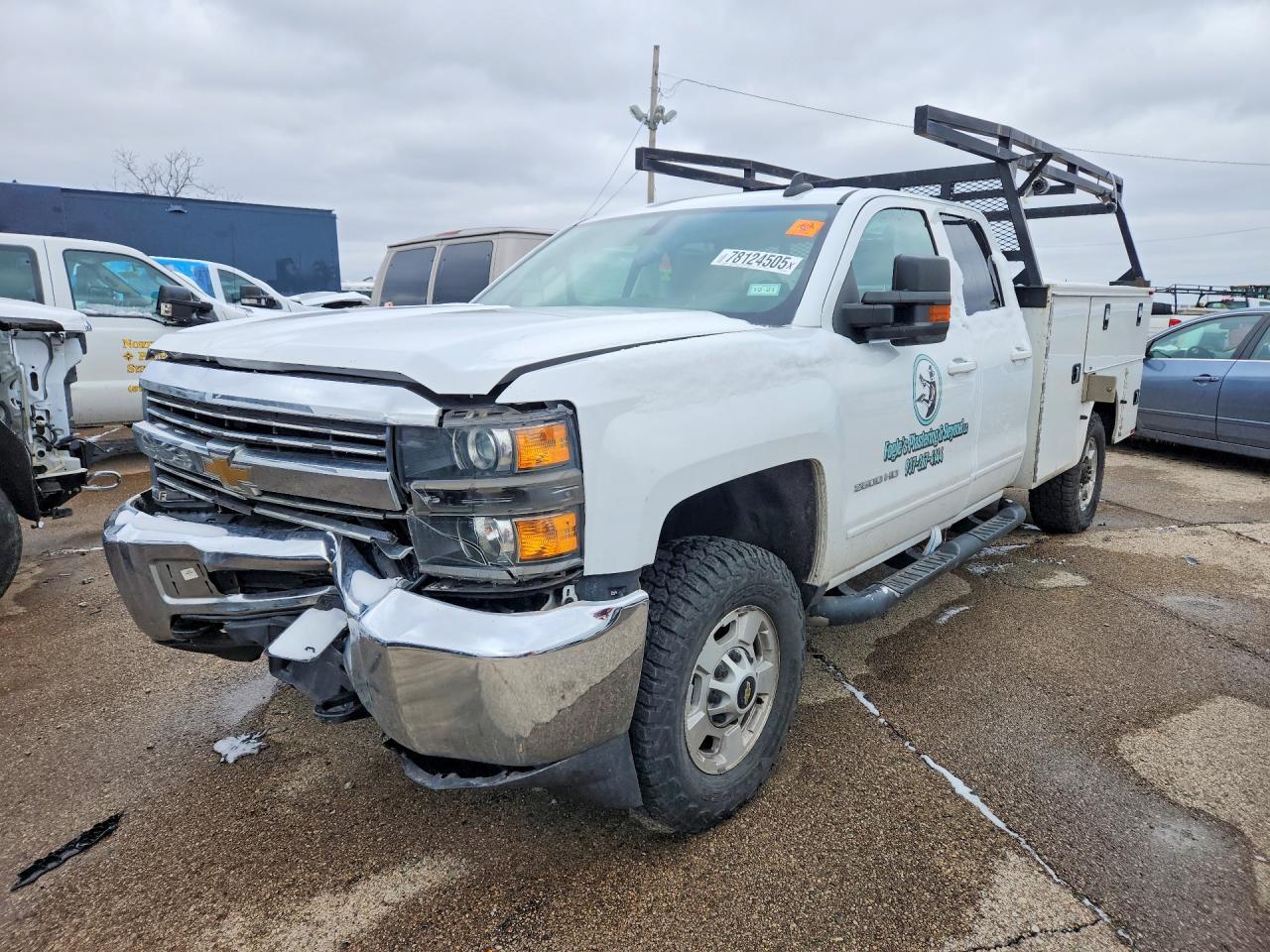 2016 Chevrolet Silverado 2500 Utility / Service Truck
