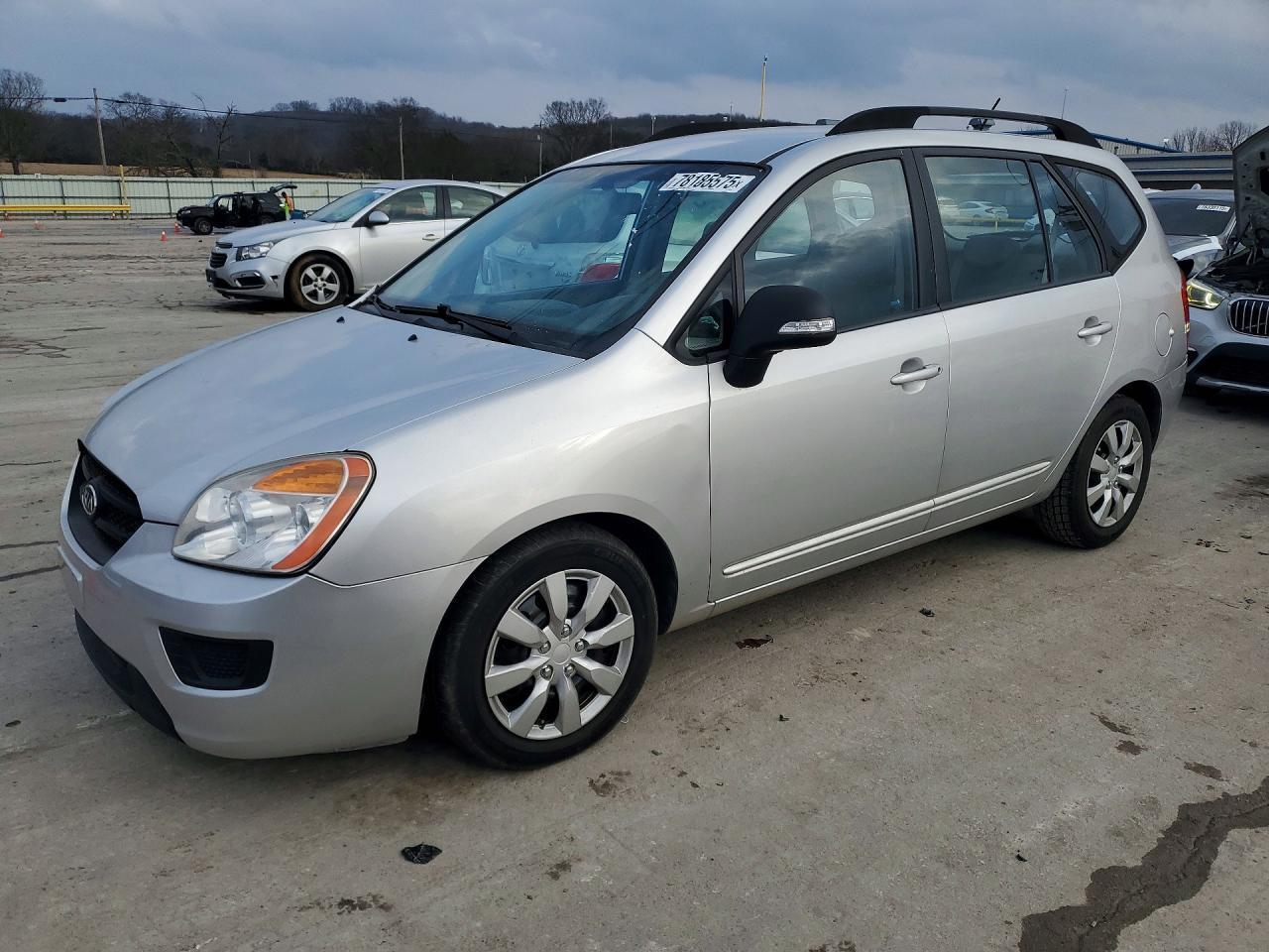 2010 Kia Rondo Base
