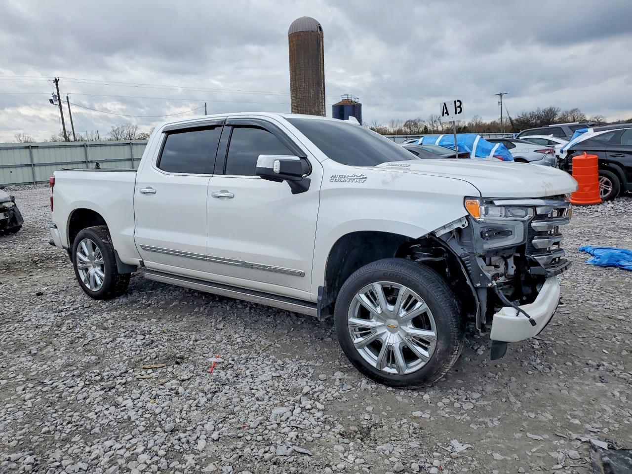 2024 Chevrolet Silverado K1500 High Country - Image 4