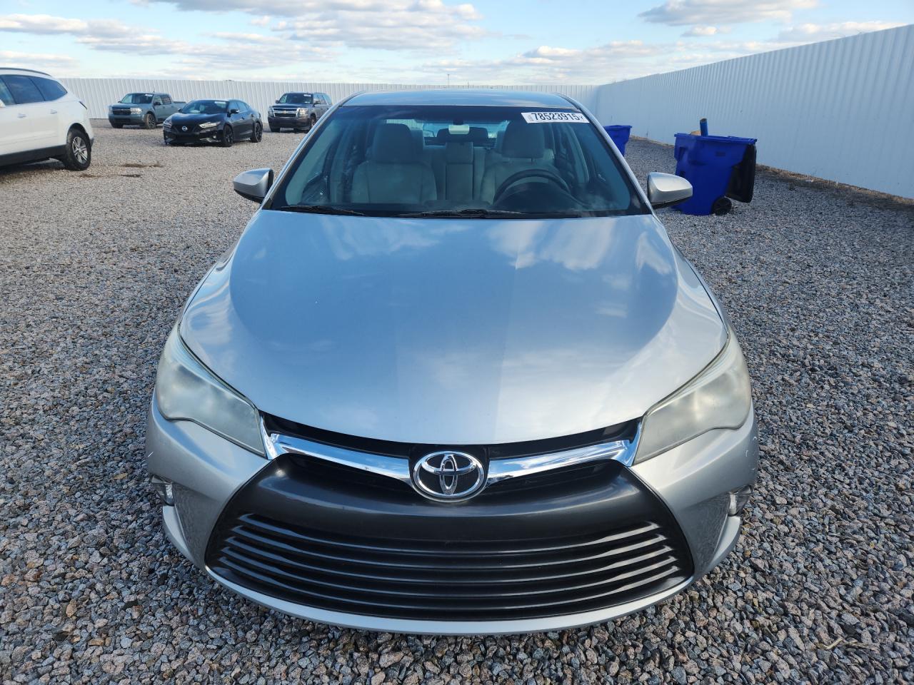 2015 Toyota Camry Le - Image 5