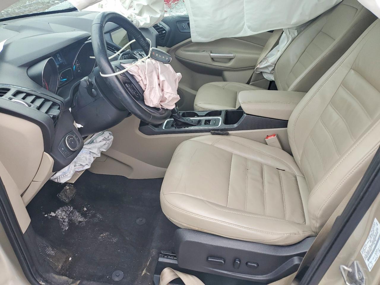 2018 Ford Escape Titanium - Image 7