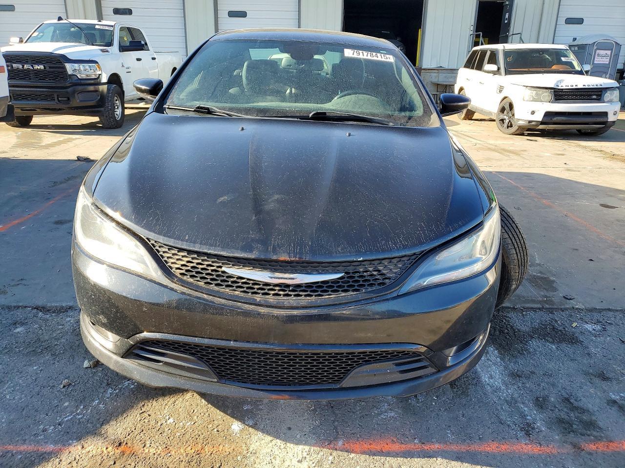 2015 Chrysler 200 S - Фото 5