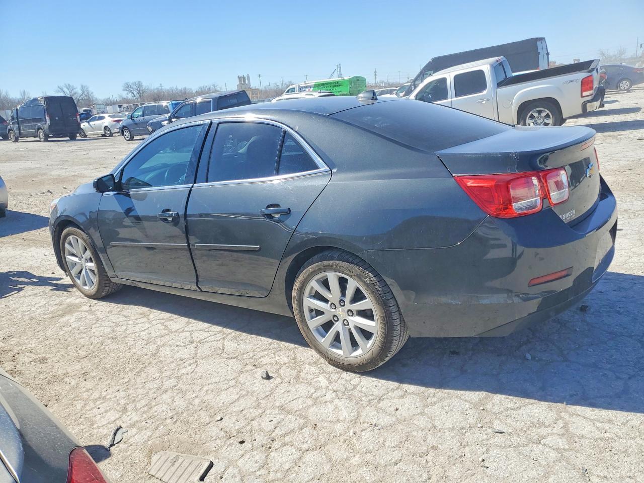 2014 Chevrolet Malibu 2Lt - Image 2
