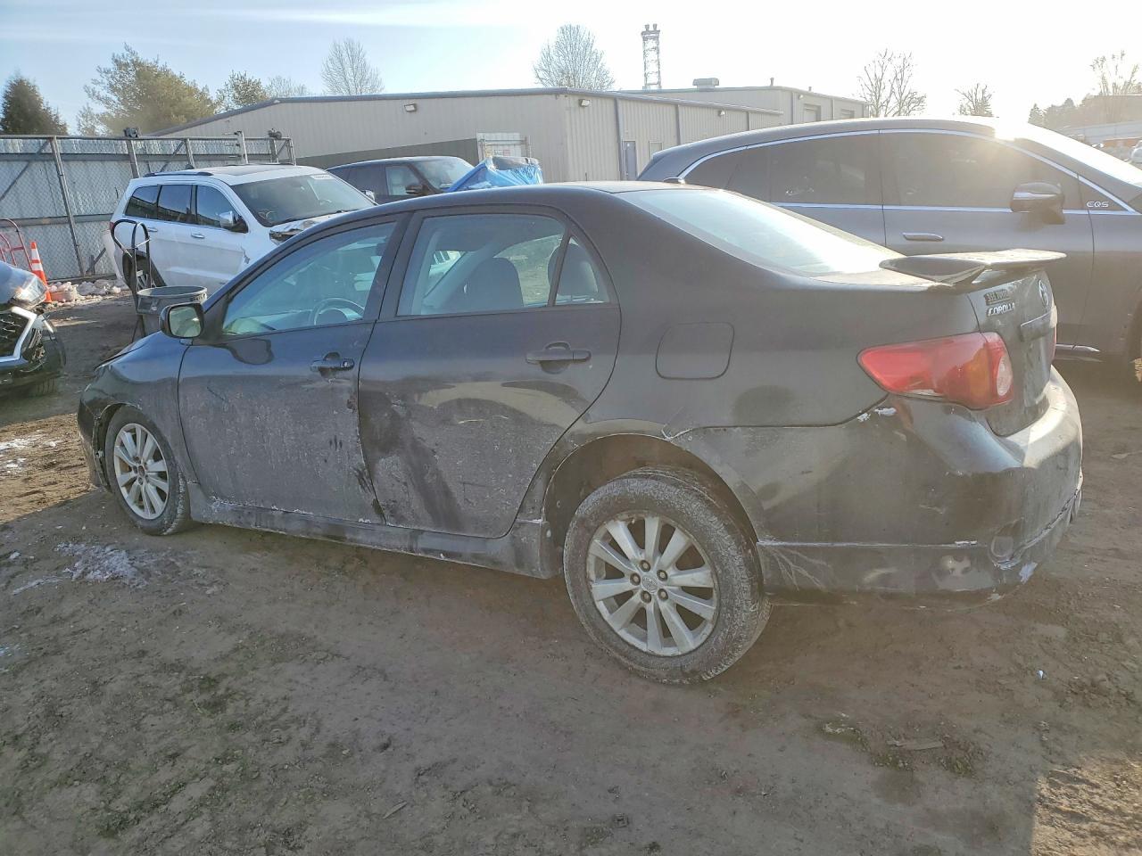 2010 Toyota Corolla Base - Фото 2