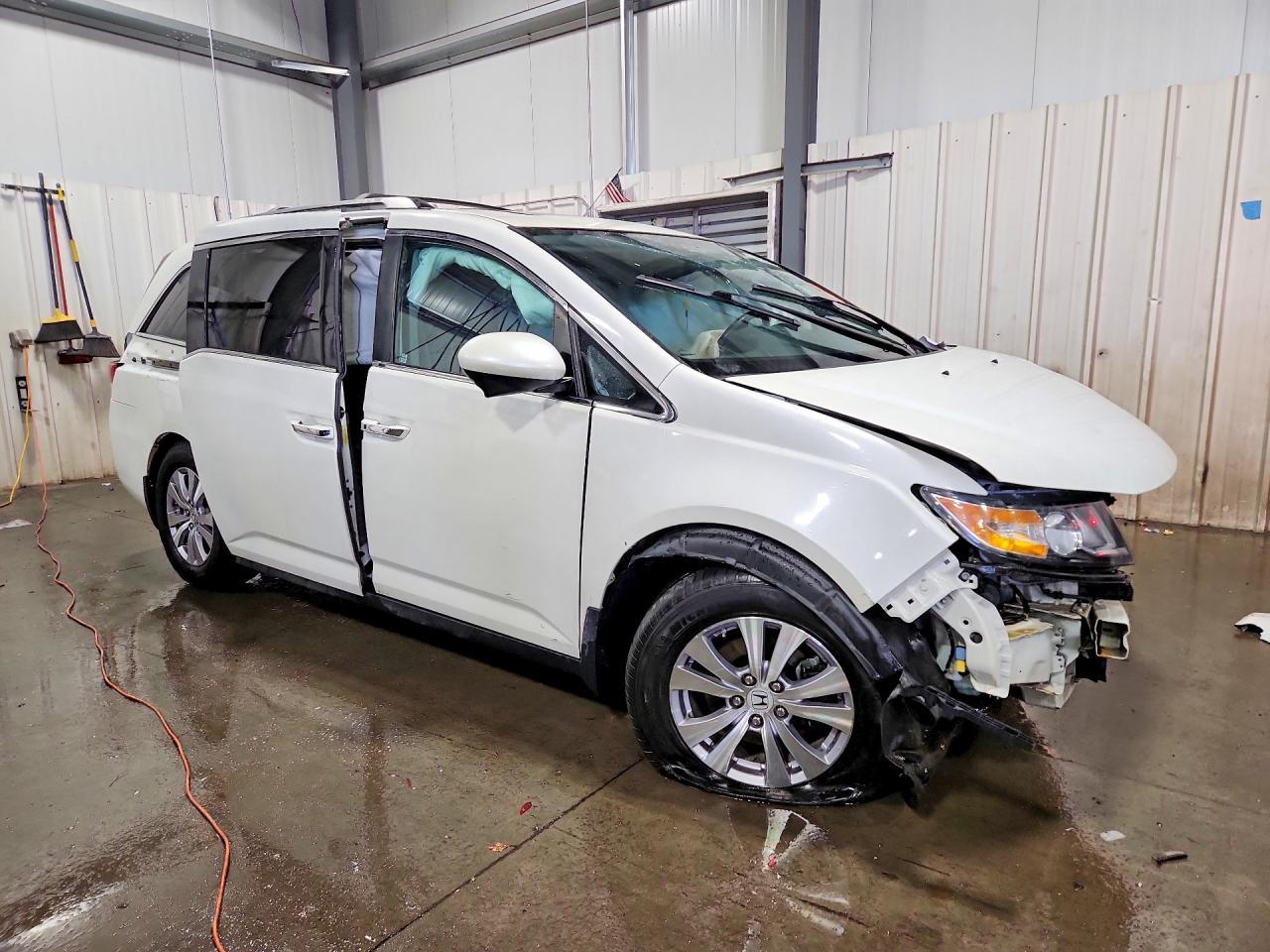 2016 Honda Odyssey Exl - Image 4