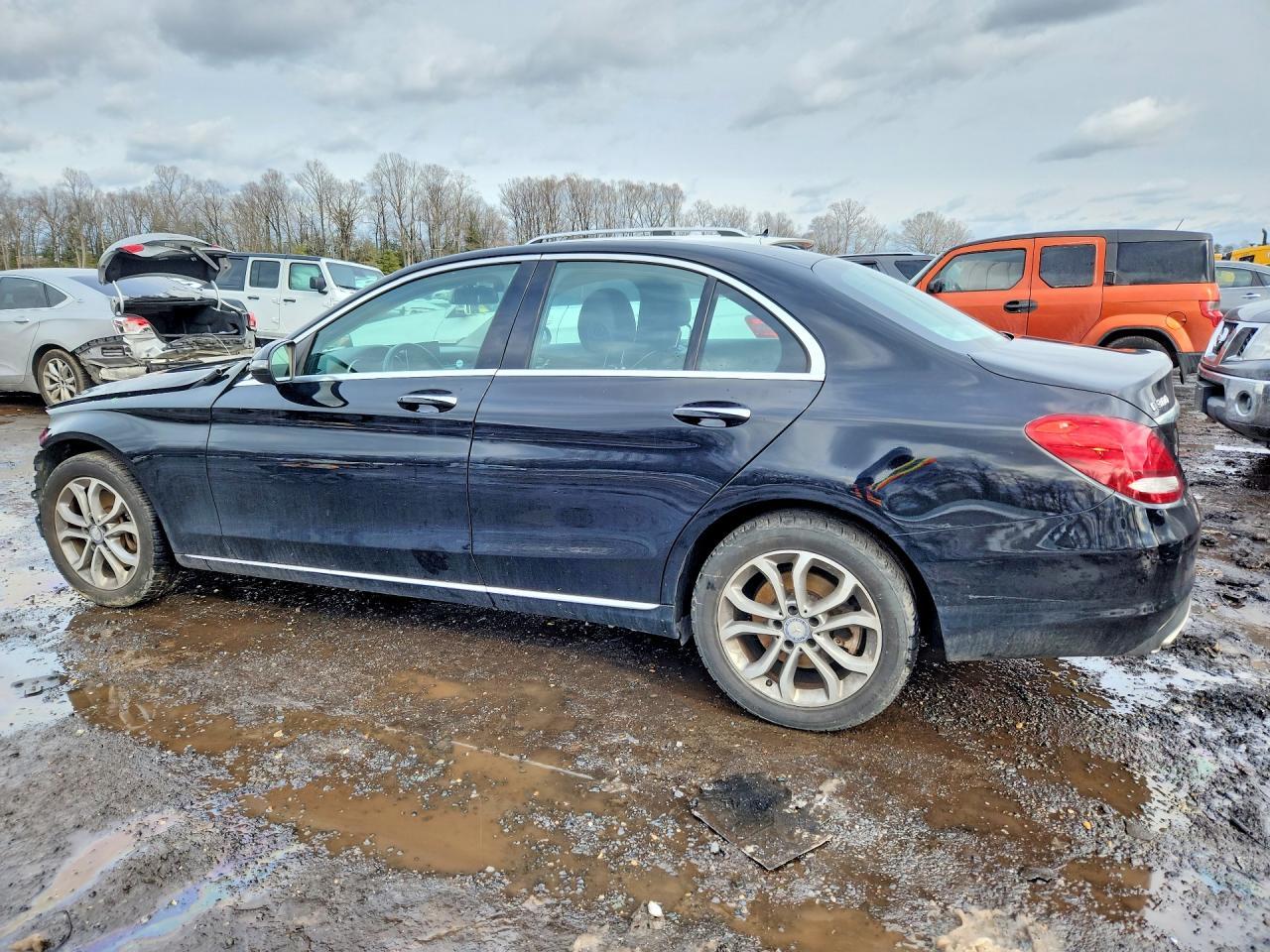 2016 Mercedes-Benz C 300 4Matic - Фото 2