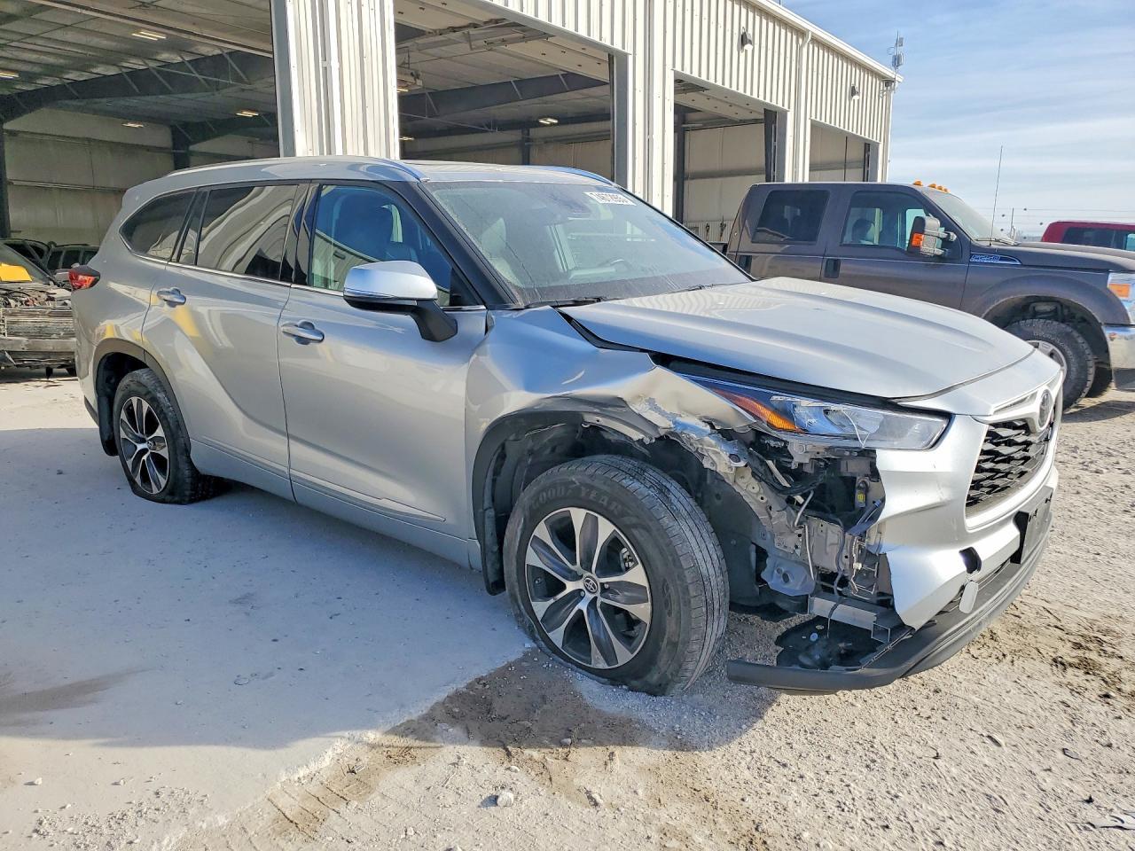 2020 Toyota Highlander Xle - Фото 4
