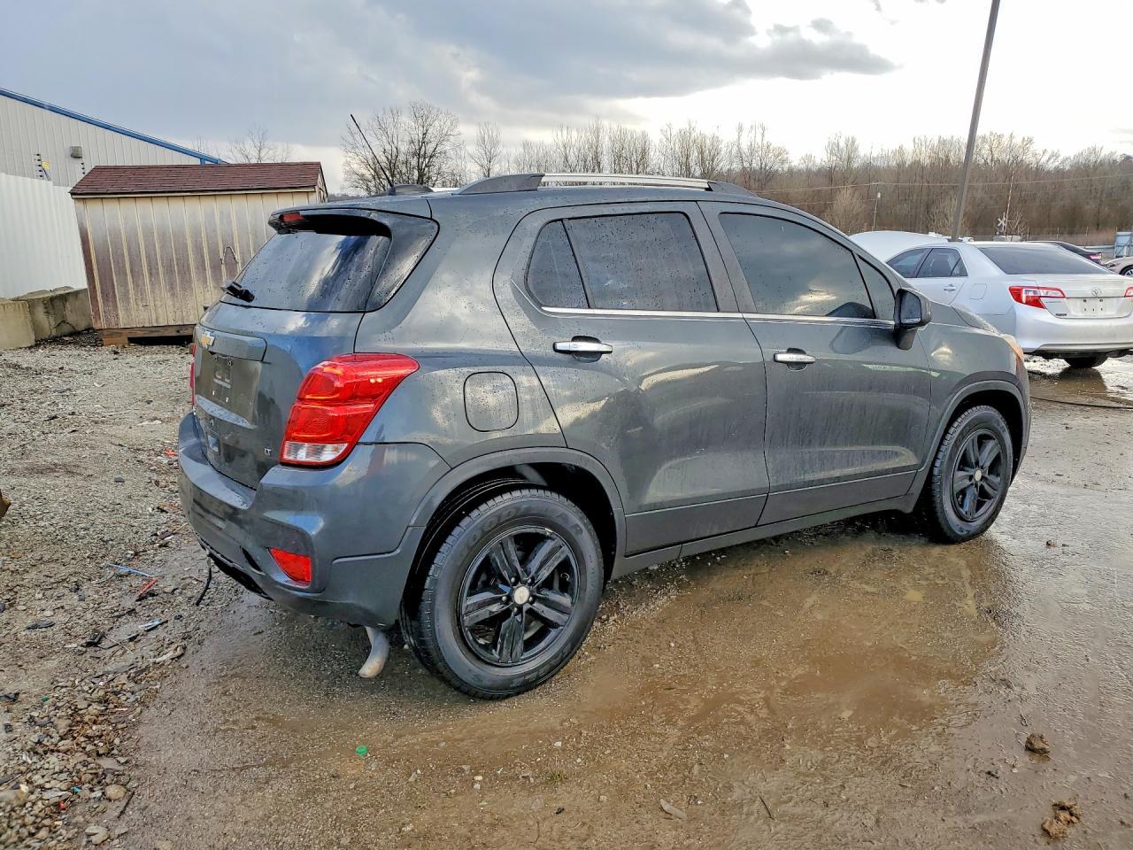 2017 Chevrolet Trax 1Lt - Image 3