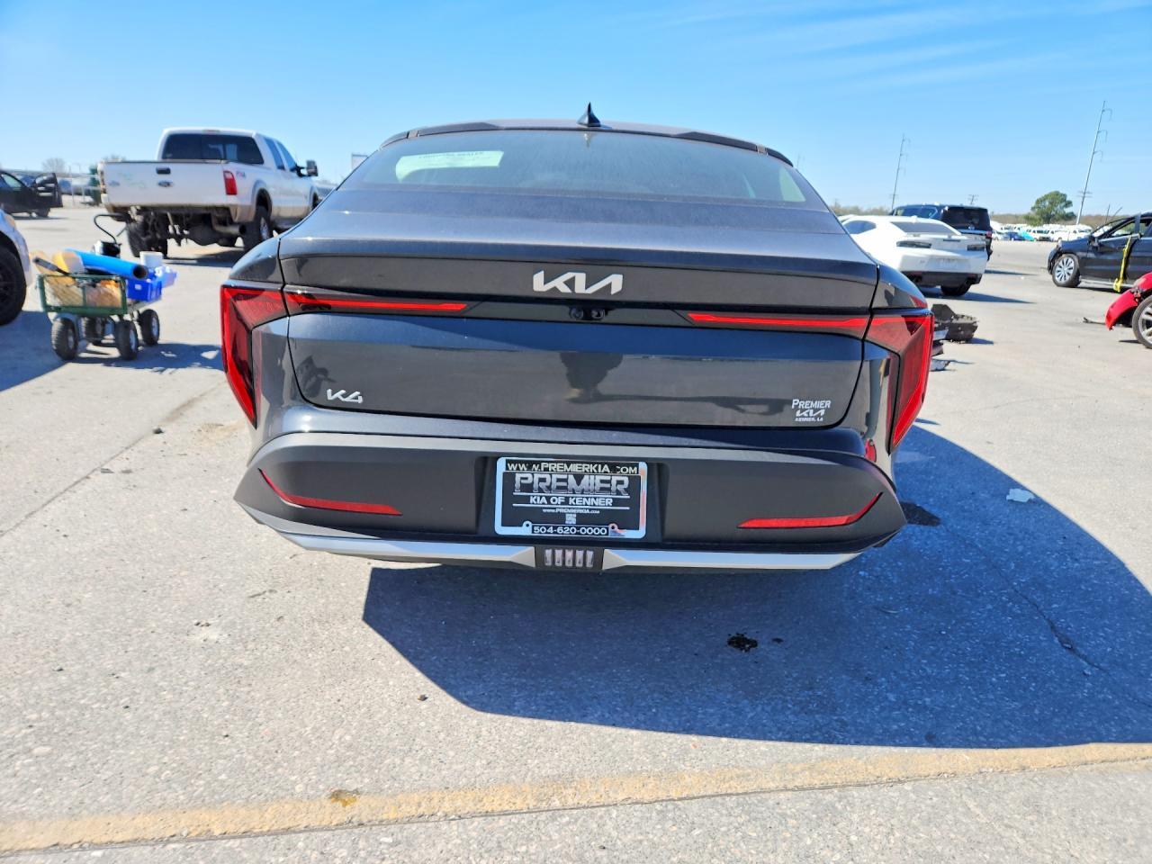 2025 Kia K4 Lxs - Image 6