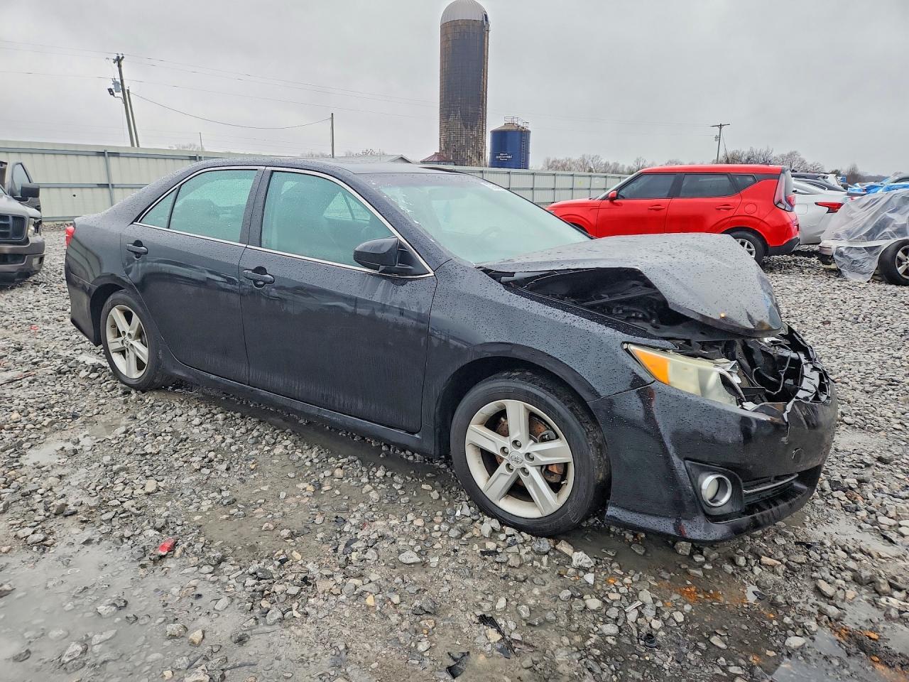 2013 Toyota Camry L - Image 4