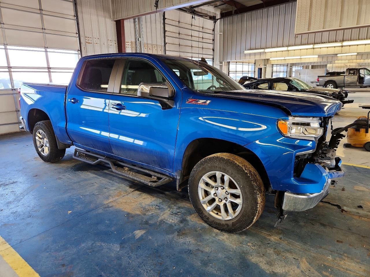 2022 Chevrolet Silverado K1500 Lt - Фото 4