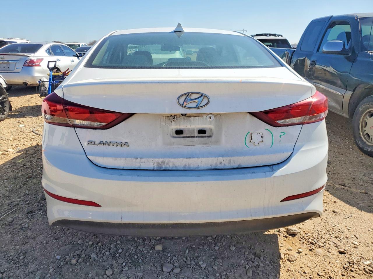 2017 Hyundai Elantra Se - Фото 6
