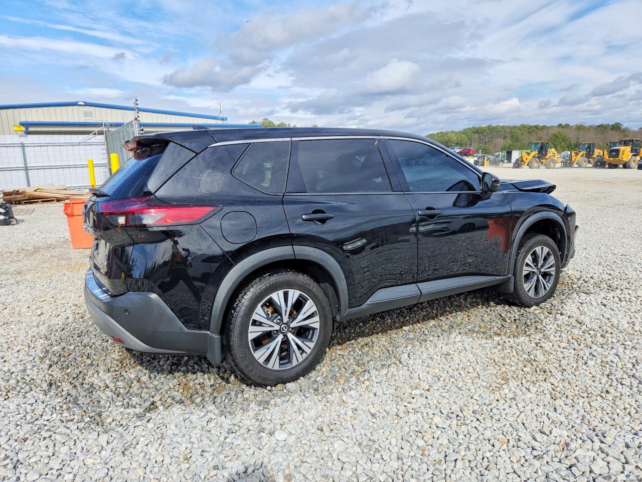 2021 Nissan Rogue Sv - Фото 3