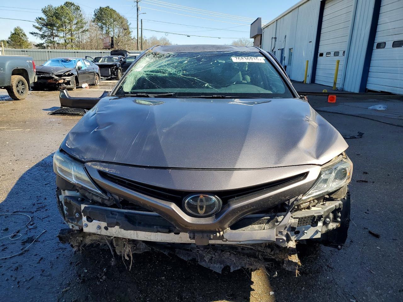 2018 Toyota Camry L - Фото 5