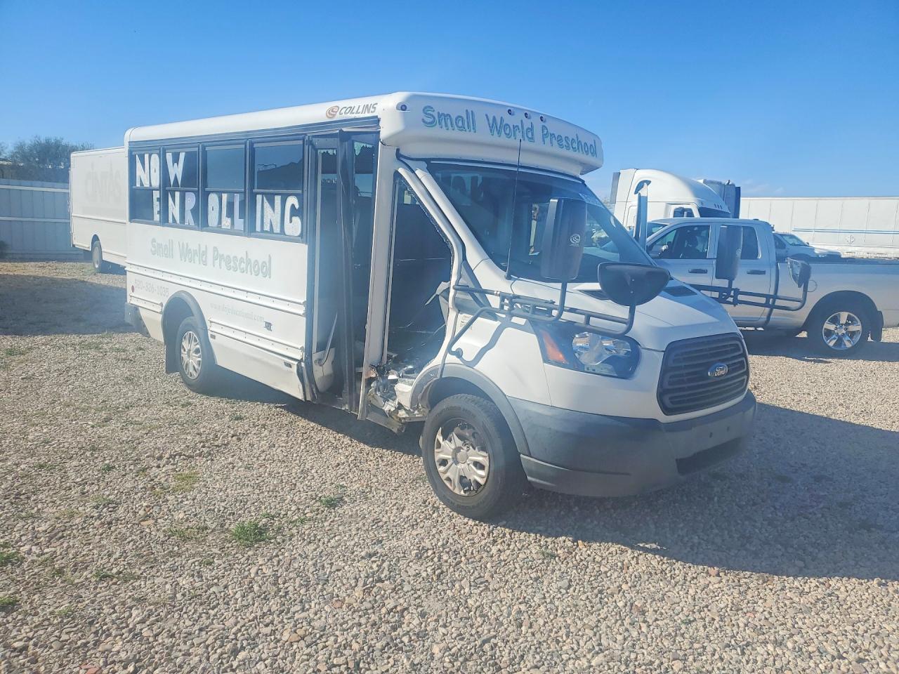 2017 Ford Transit Shuttle Bus - Фото 4