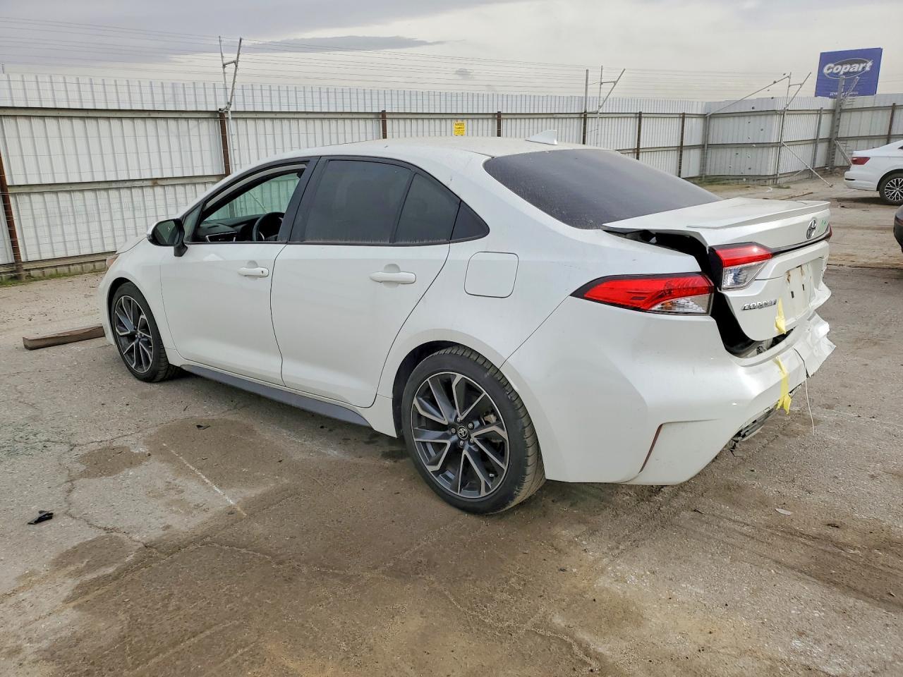 2021 Toyota Corolla Se - Фото 2