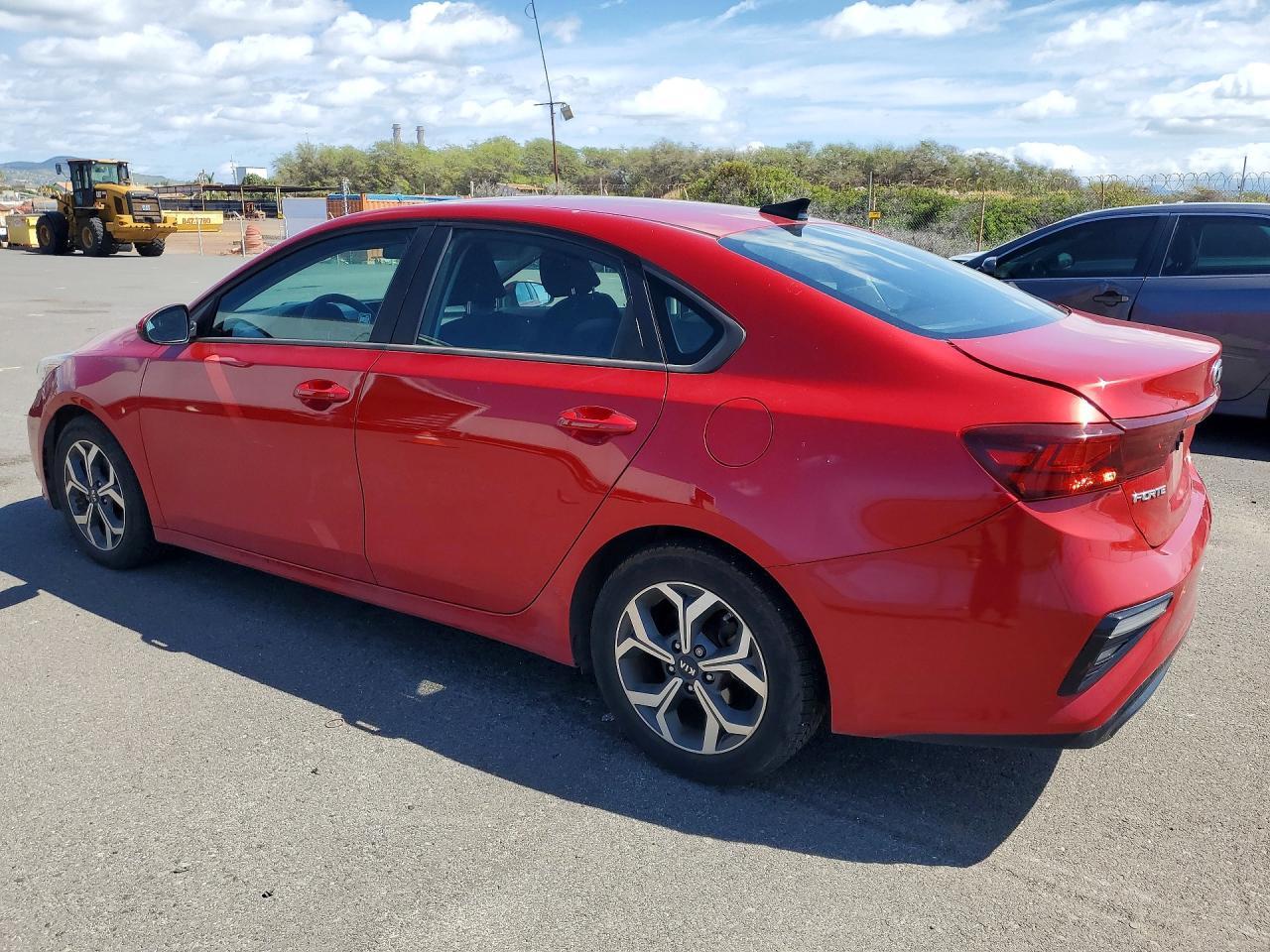 2021 Kia Forte Lxs - Фото 2
