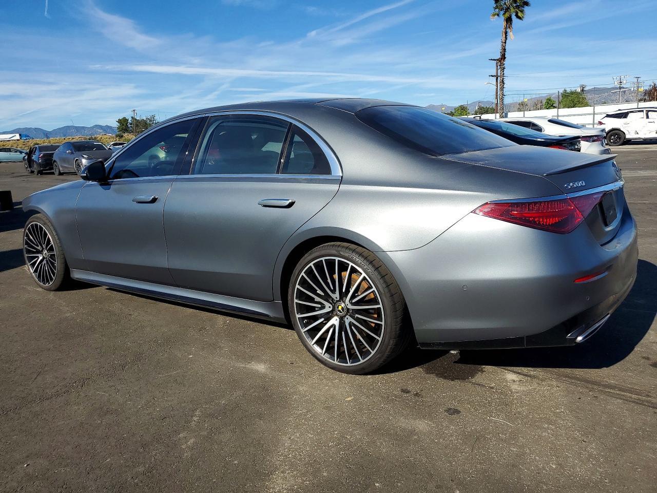 2022 Mercedes-Benz S 500 4Matic - Фото 2