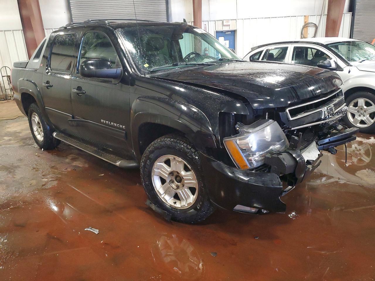 2011 Chevrolet Avalanche Lt - Фото 4