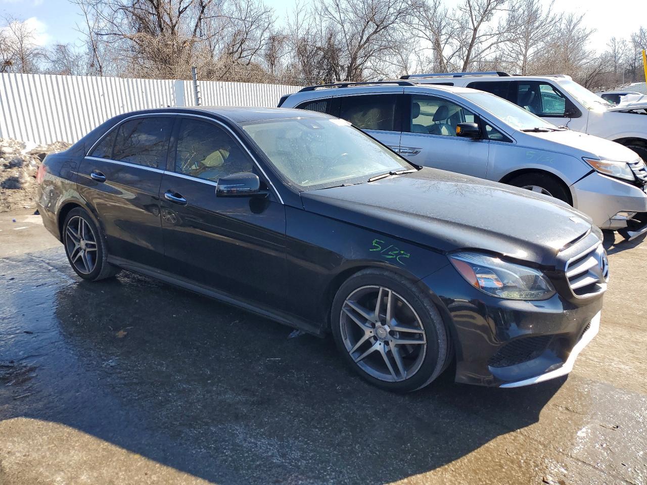 2016 Mercedes-Benz E 350 4Matic - Фото 4