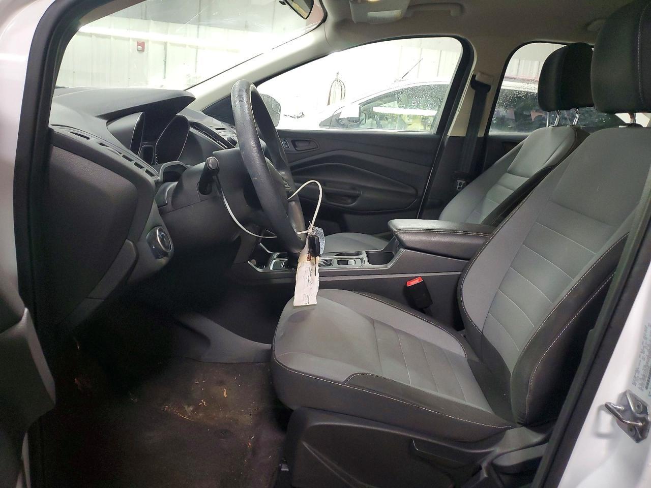 2017 Ford Escape - Фото 7