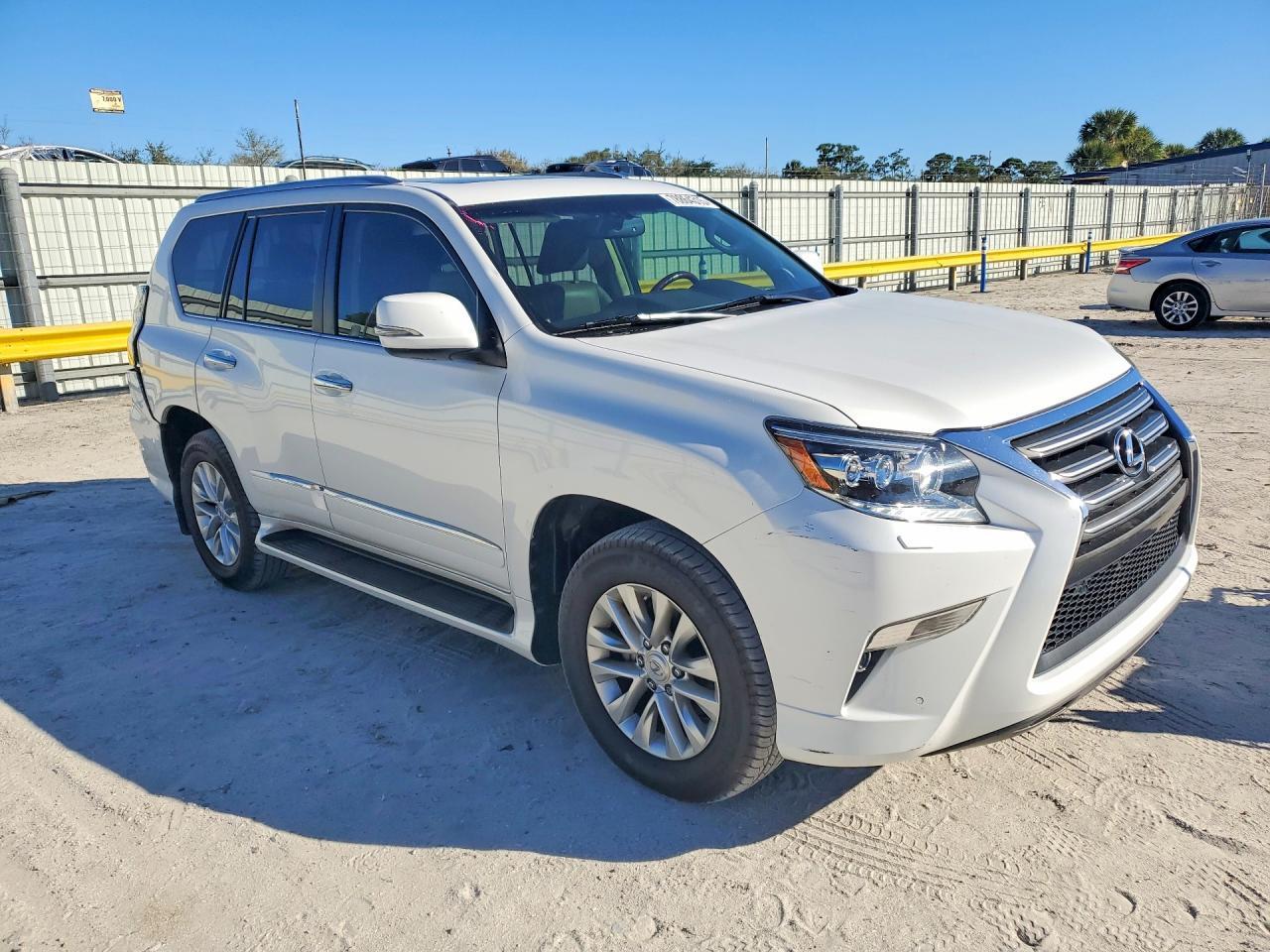 2018 Lexus Gx 460 Base - Image 4