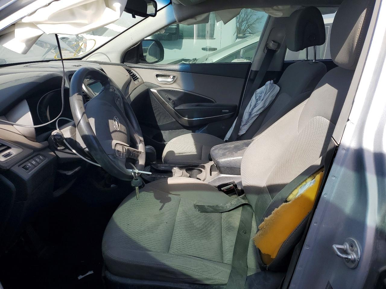 2017 Hyundai Santa Fe Se - Фото 7