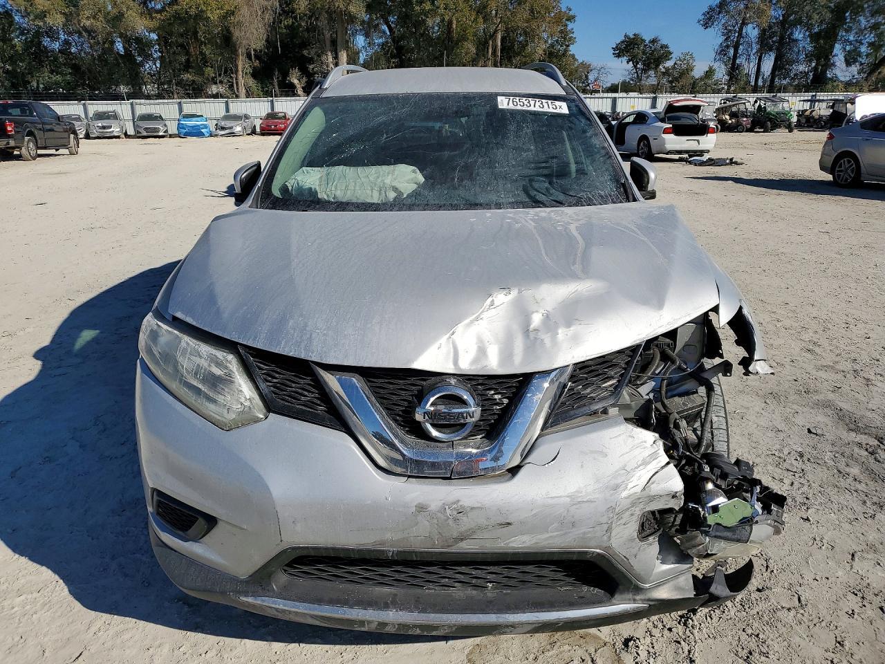 2015 Nissan Rogue S - Фото 5