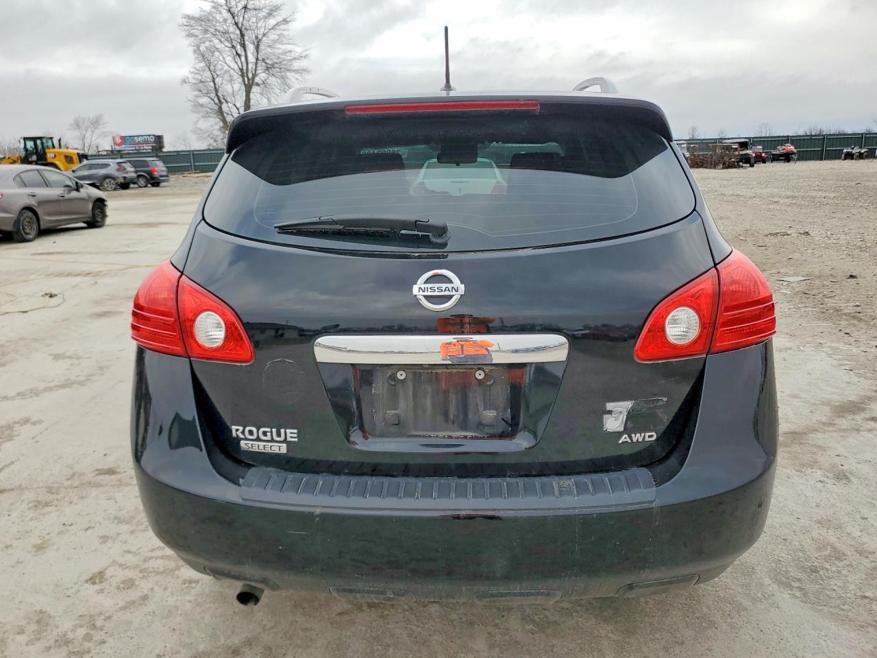 2015 Nissan Rogue Select S - Image 6