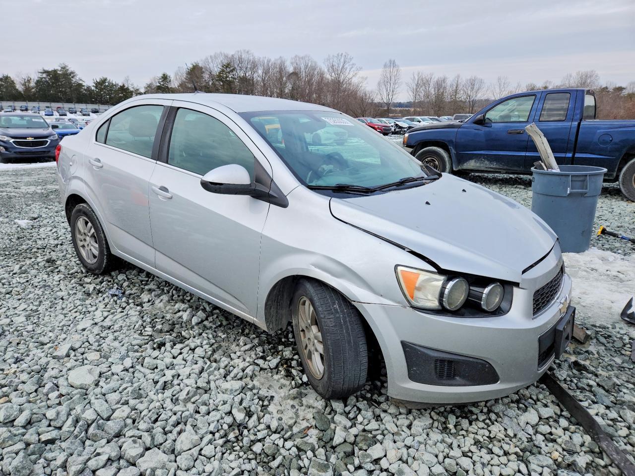 2014 Chevrolet Sonic Lt - Image 4