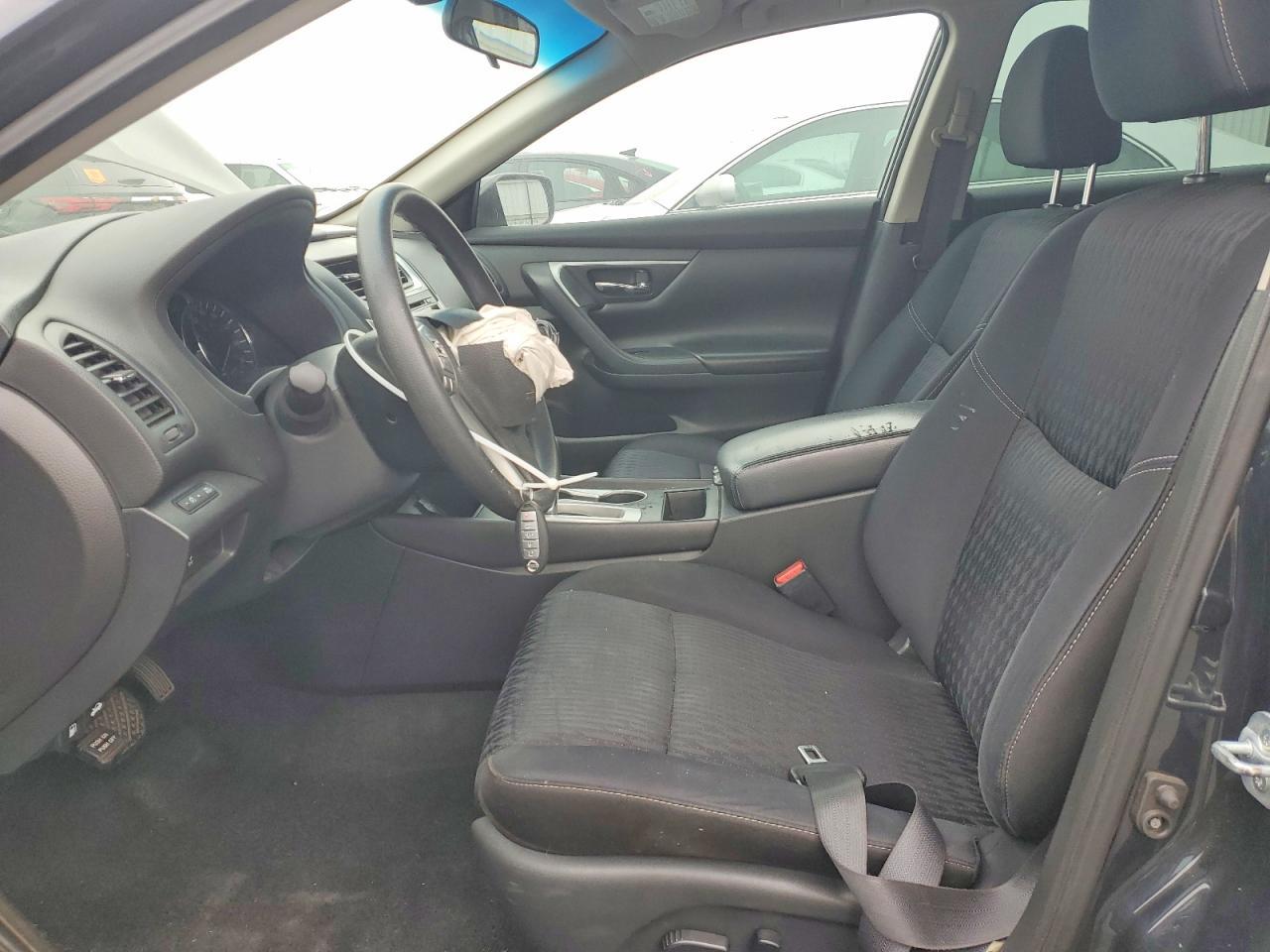 2017 Nissan Altima 2.5 S - Image 7