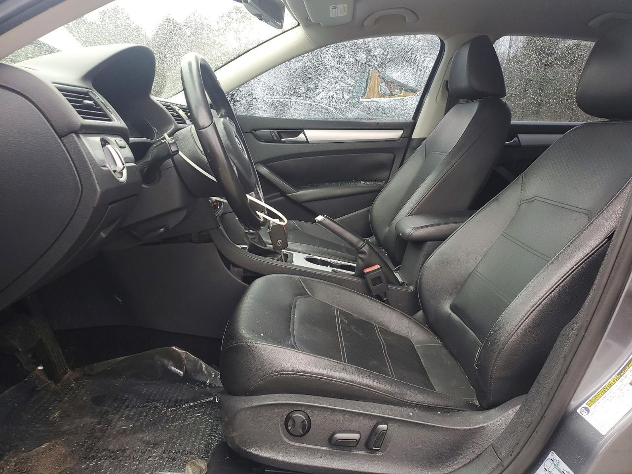 2013 Volkswagen Passat Se - Фото 7