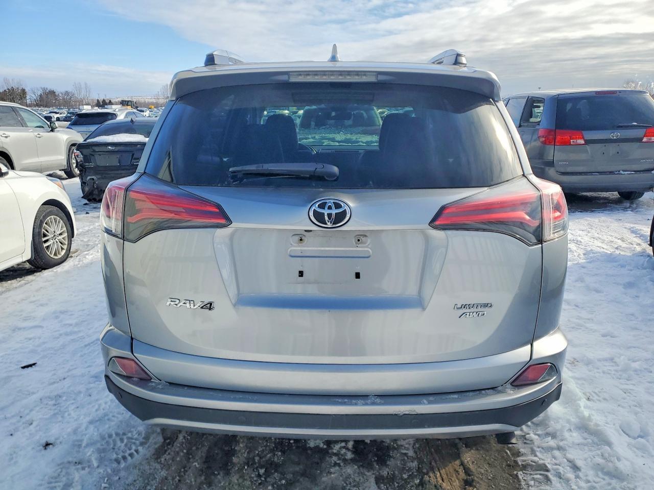 2018 Toyota Rav4 Limited - Фото 6