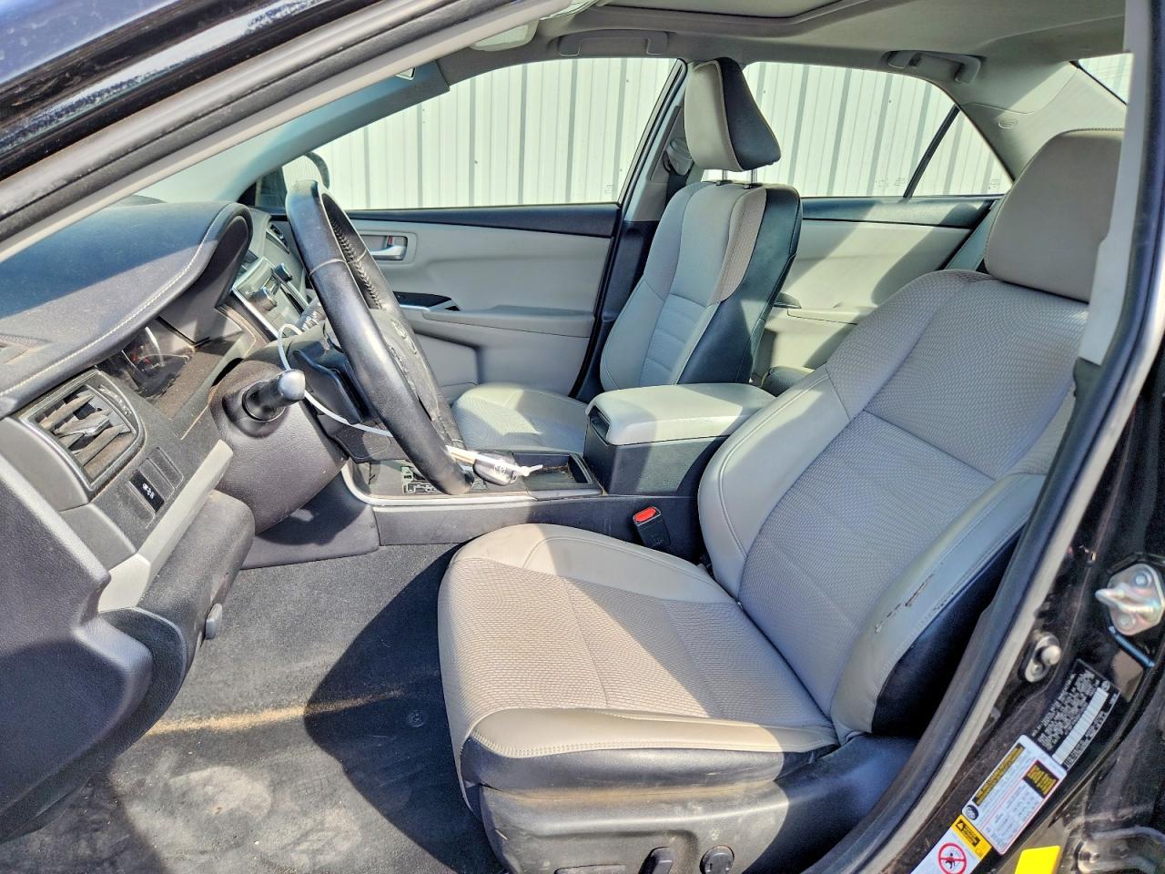 2016 Toyota Camry Le - Фото 7