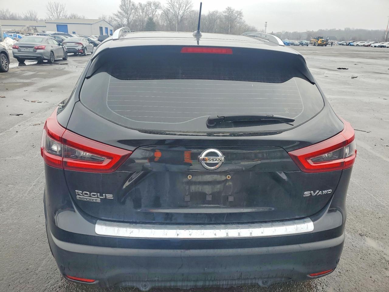 2020 Nissan Rogue Sport S - Фото 6