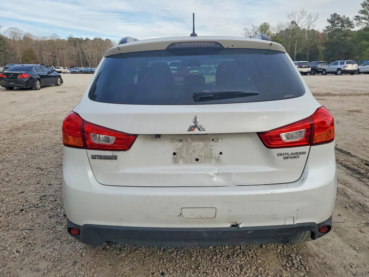 2014 Mitsubishi Outlander Sport Se - Фото 6