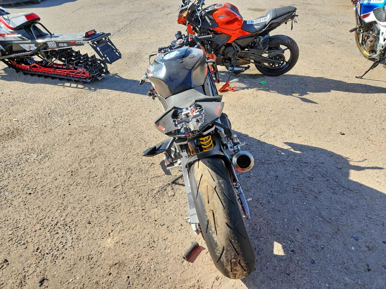 2024 Aprilia Rsv4 1100 - Фото 4