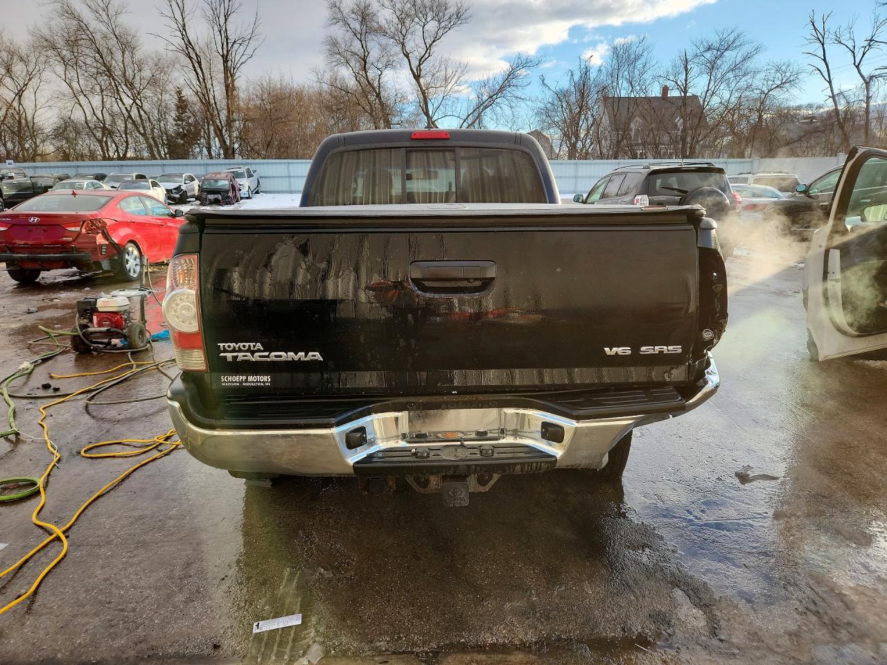 2015 Toyota Tacoma V6 - Image 6