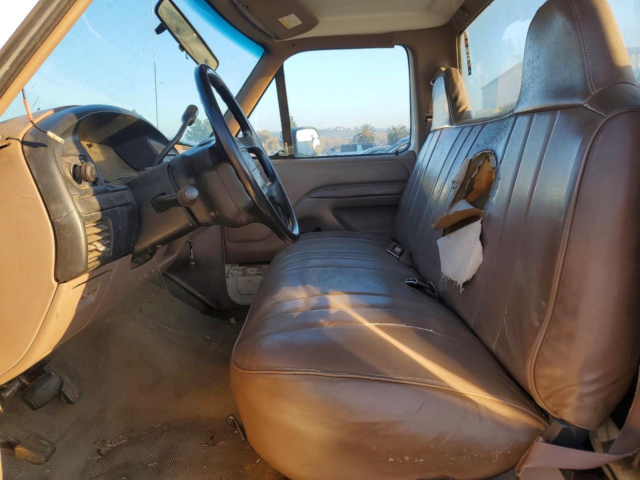 1992 Ford F-250 - Фото 7