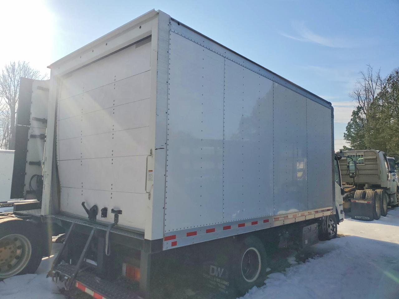 2022 Isuzu Npr Hd - Image 3