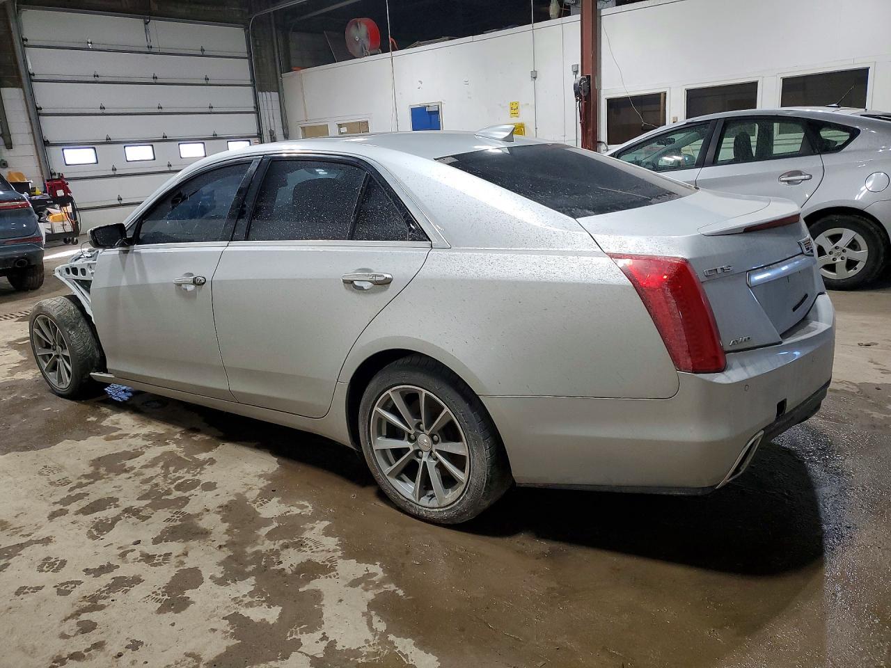 2019 Cadillac Cts Luxury - Фото 2