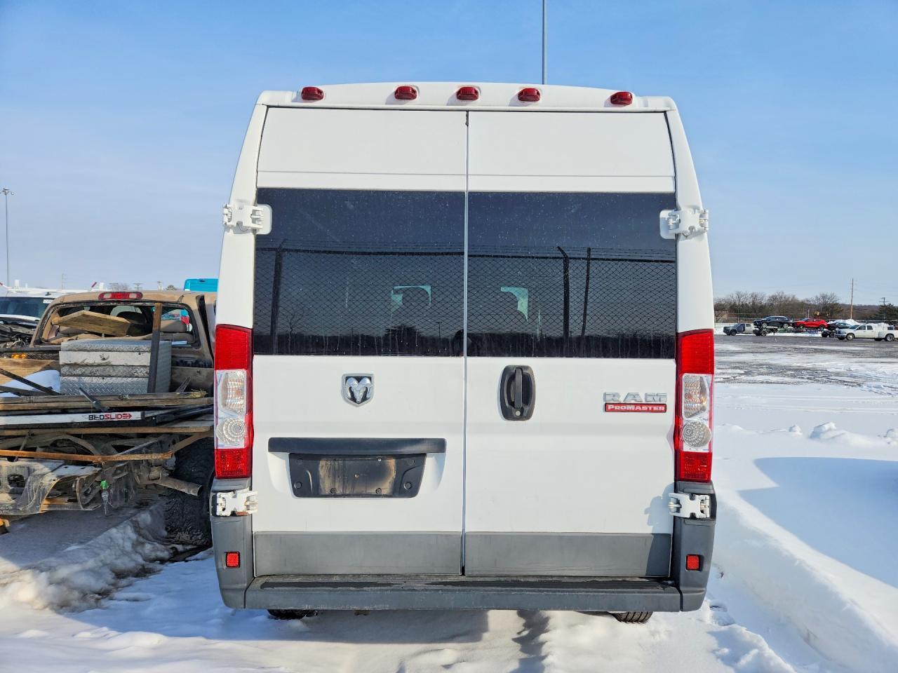 2016 Ram Promaster 2500 Delivery Van - Фото 6