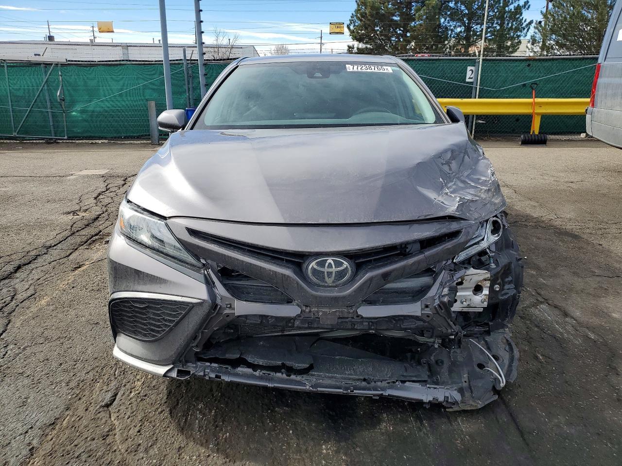 2022 Toyota Camry Xse - Фото 5