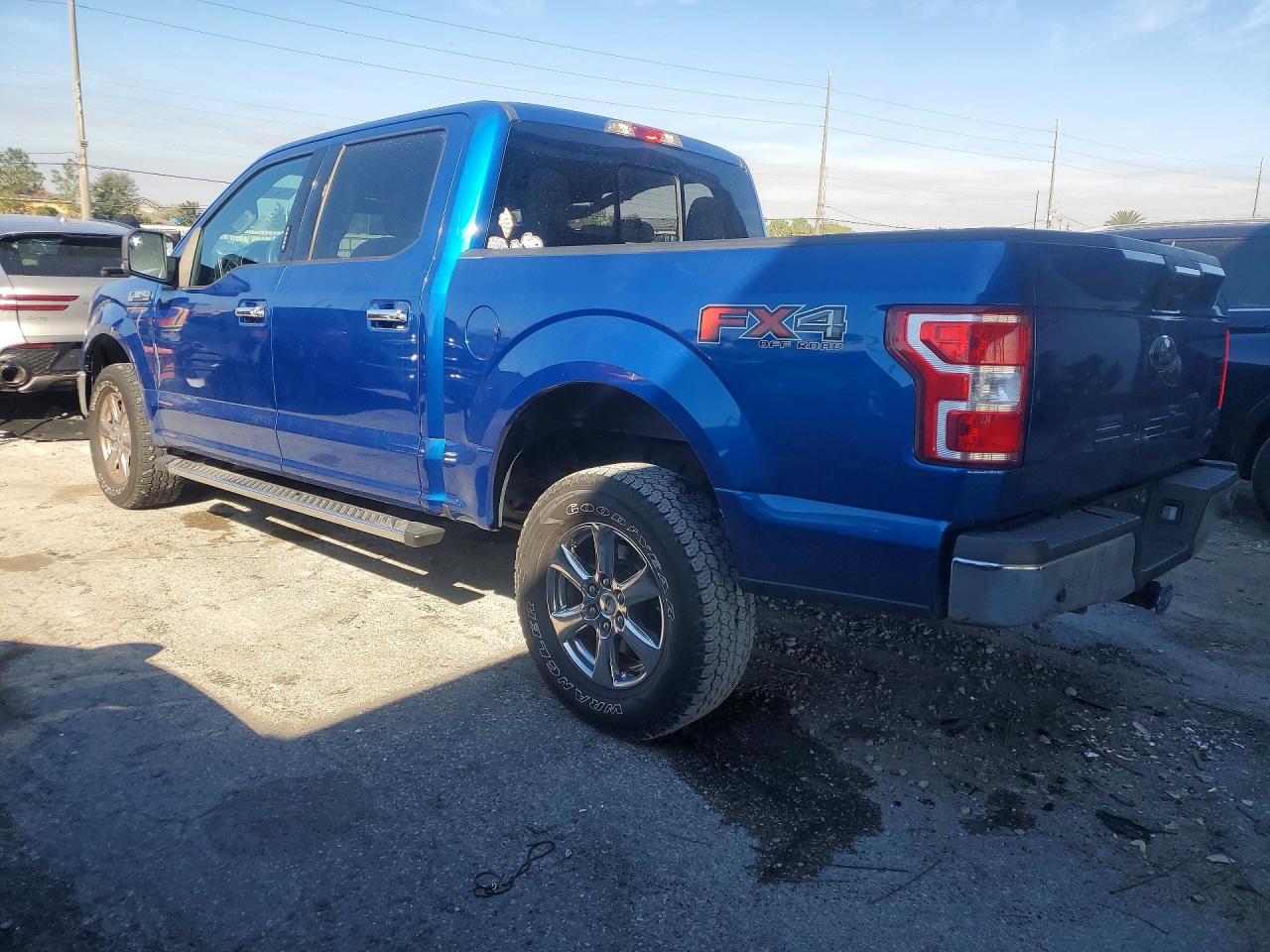 2018 Ford F150 Supercrew - Фото 2